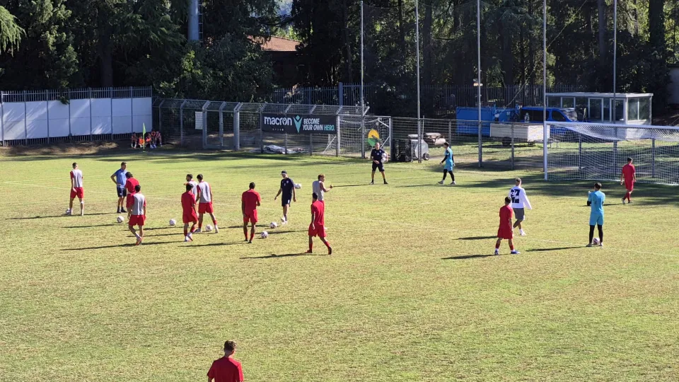 I biancorossi durante il riscaldamento