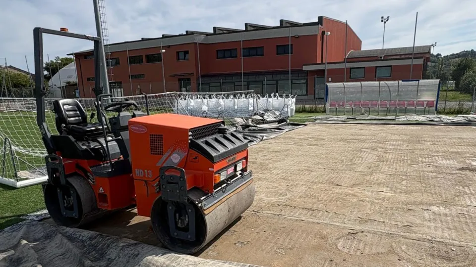I lavori di manutenzione allo stadio "Calbi" di Cattolica