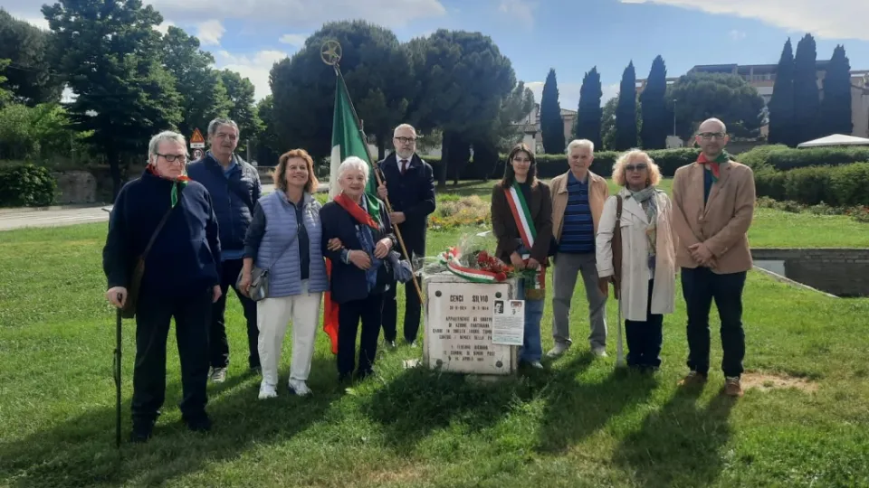 i partecipanti alla cerimonia