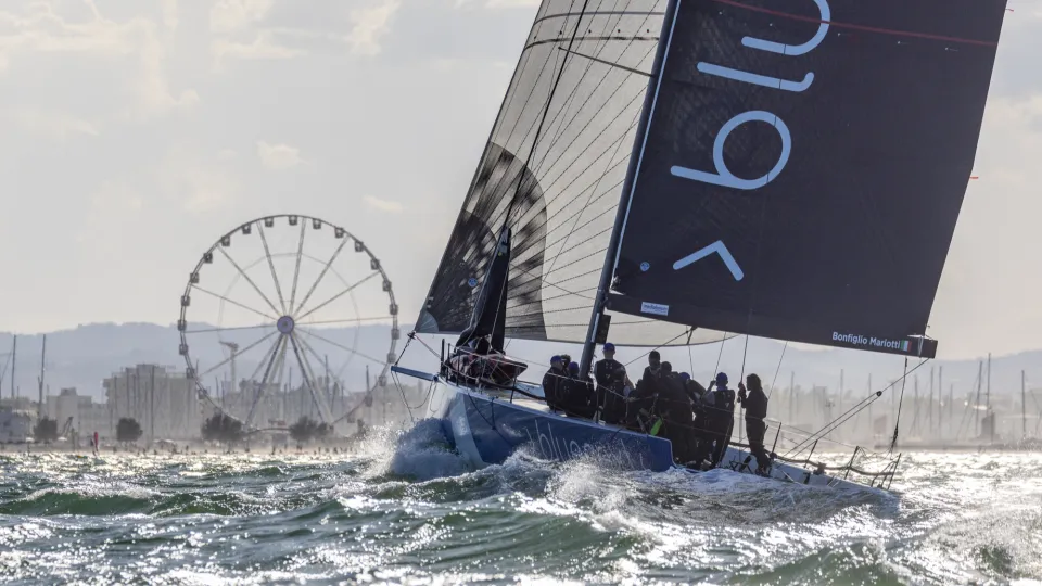 Il Bluenext Sailing Team in azione