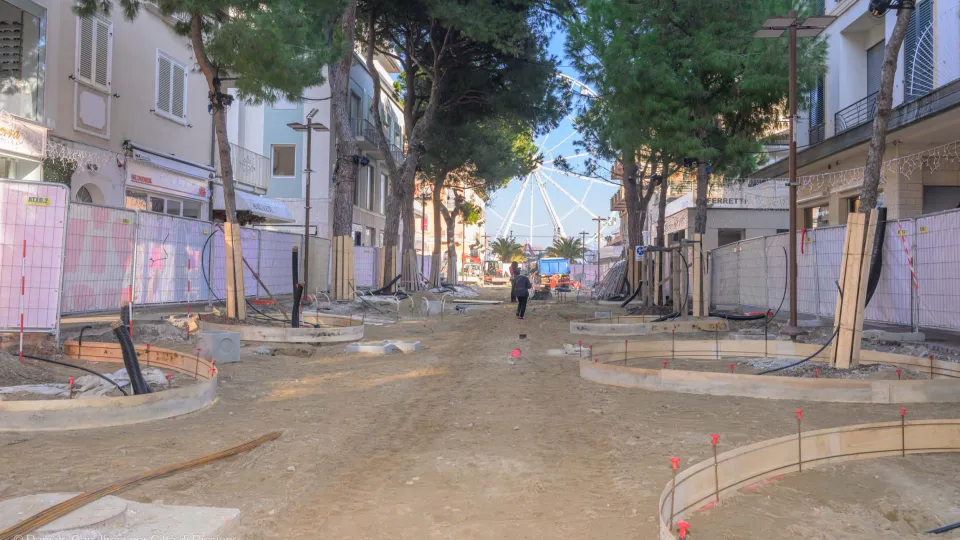 il cantiere di viale Ceccarini