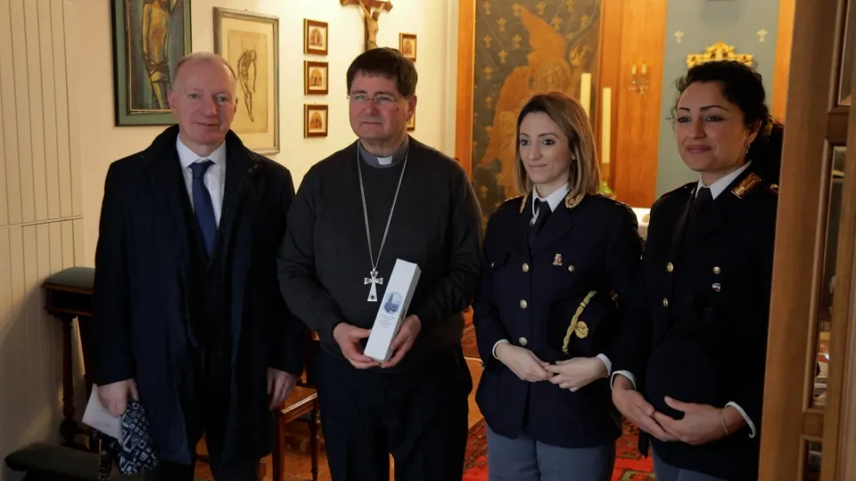 Il dono dell'olio di Capaci