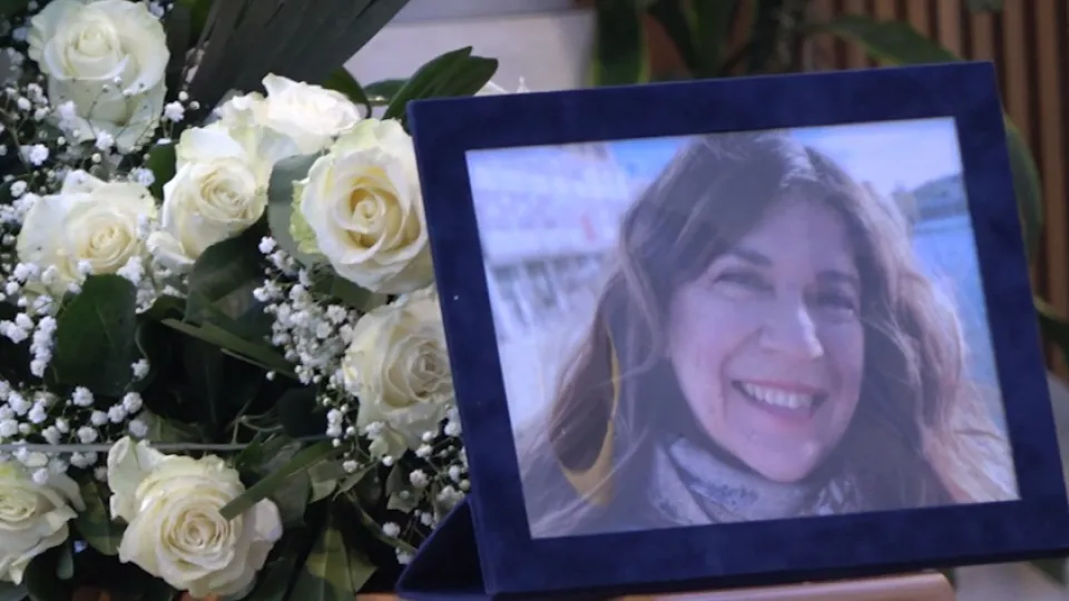 il feretro di Laura Fontana