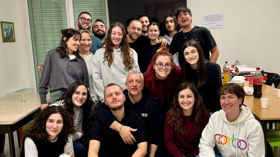 Il gruppo dei giovani arbitri insieme alla Commissione