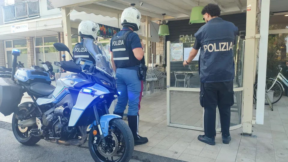 il locale chiuso per 10 giorni
