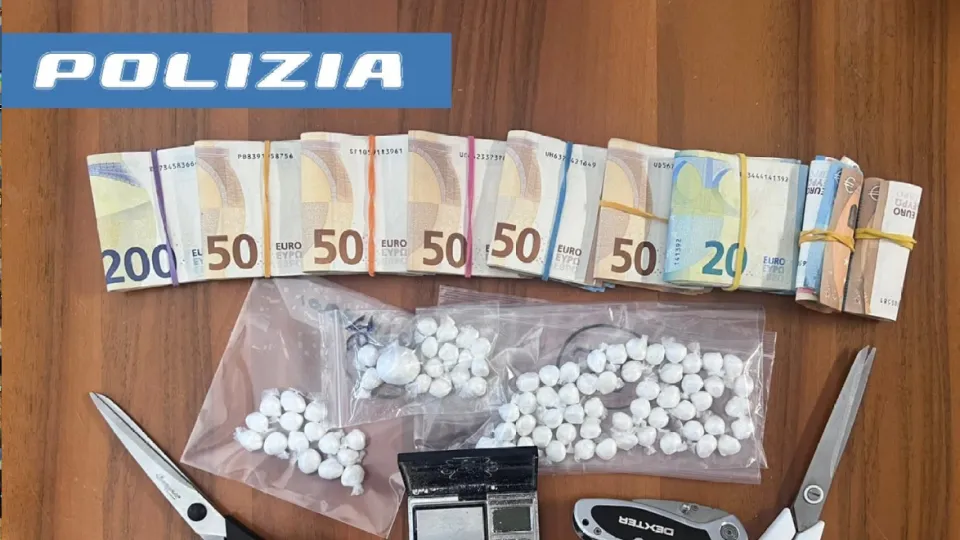 il materiale sequestrato