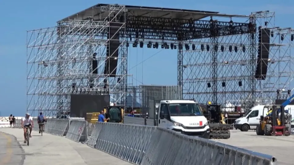 il palco al porto (@newsrimini)