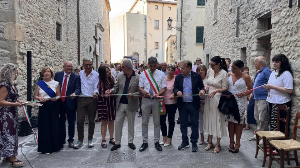il taglio del nastro