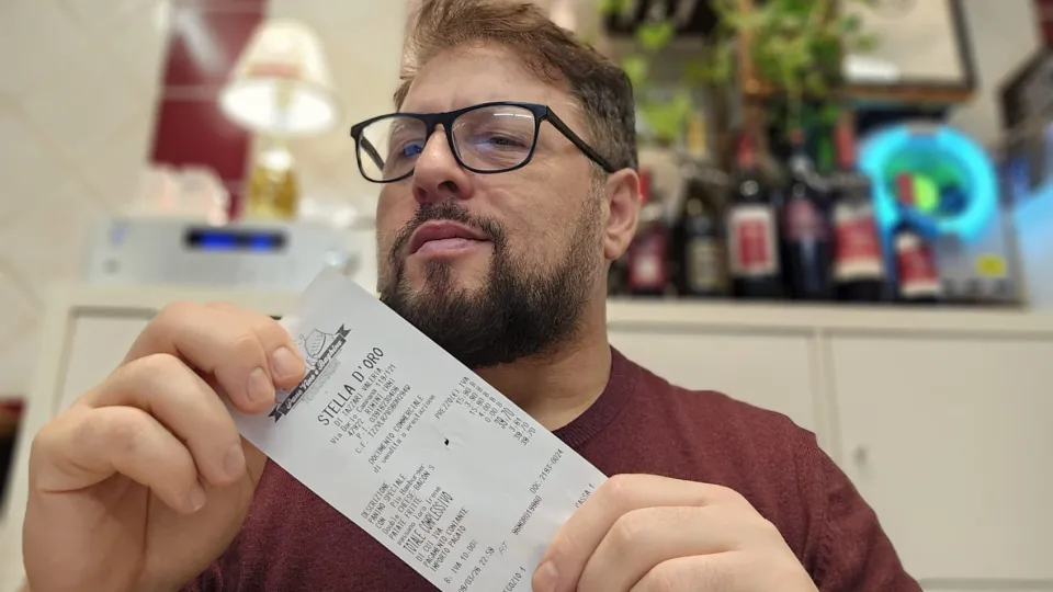 il titolare con lo scontrino 