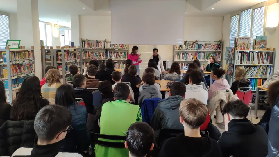 in biblioteca per ricordare Mattia