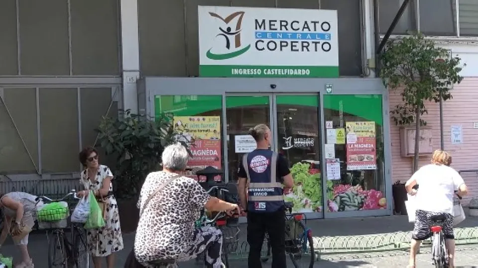 Informatore civico al Mercato coperto