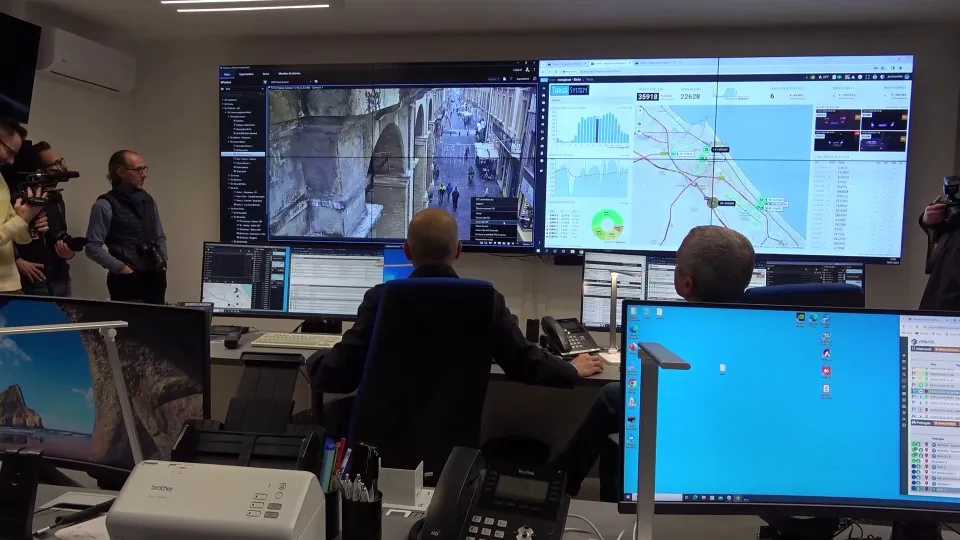 la centrale operativa della Polizia Locale di Rimini