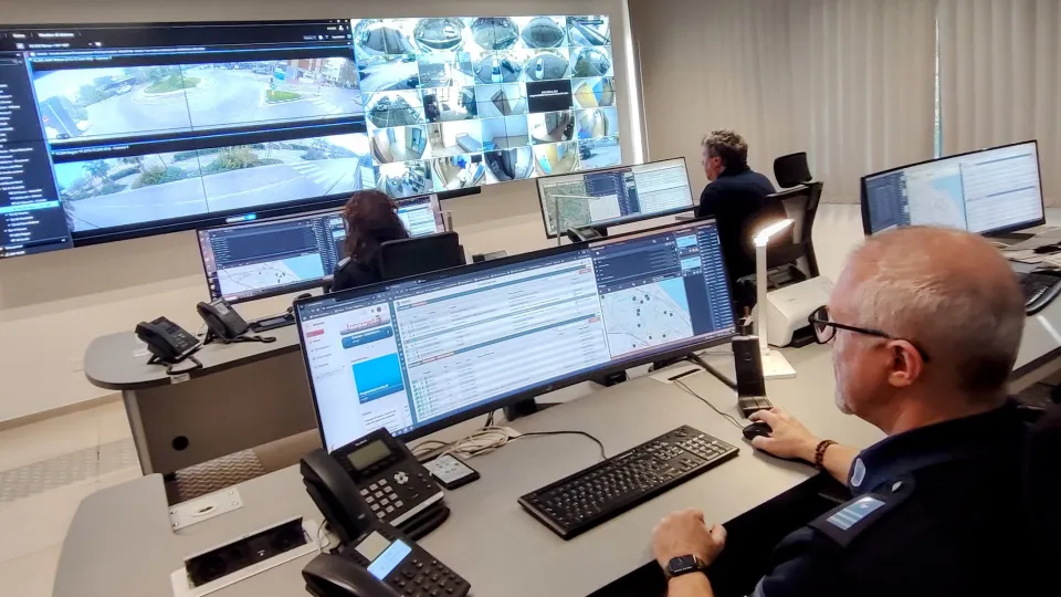 la centrale operativa della Polizia Locale