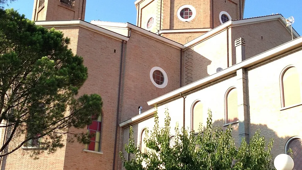la chiesa di Coriano