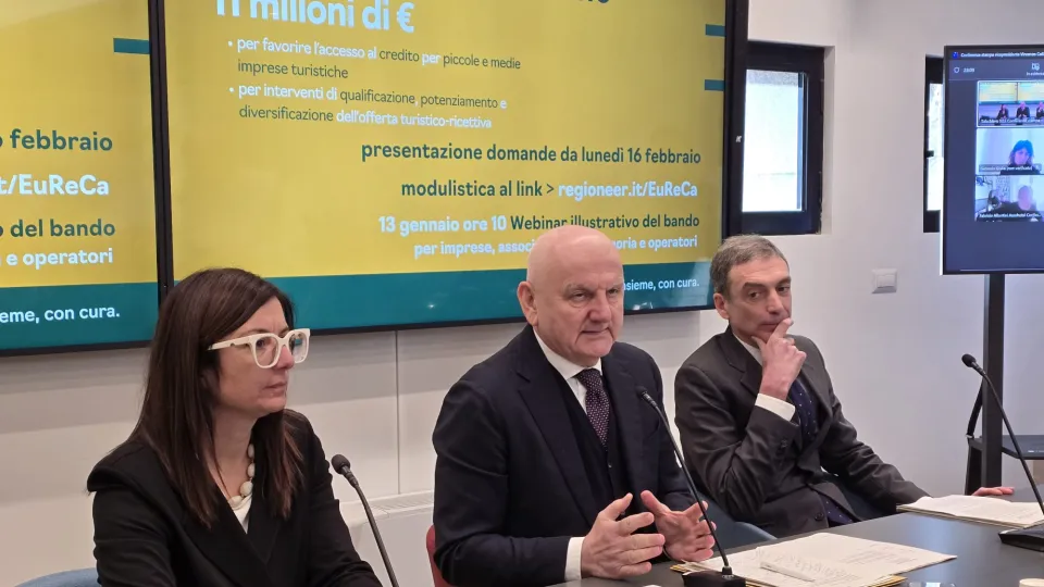 la conferenza stampa