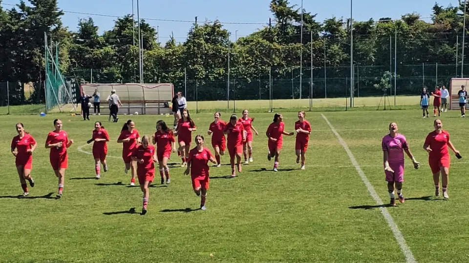 La corsa verso il pubblico delle ragazze della Promosport