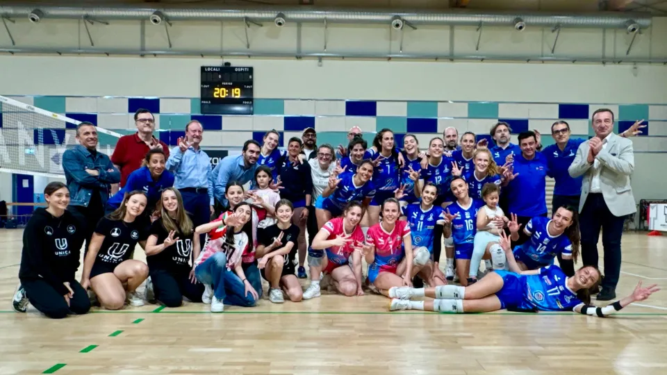 La Lasersoft Riccione festeggia la vittoria nel derby