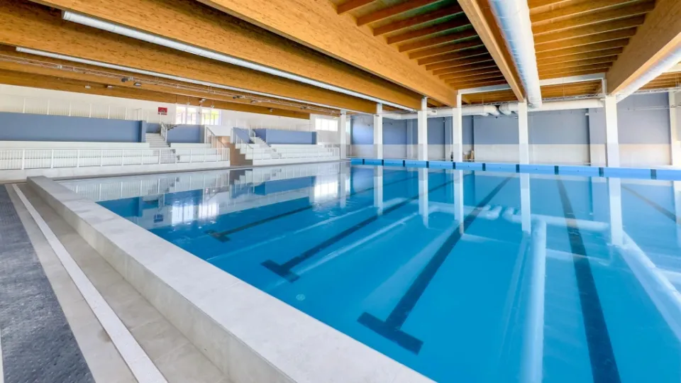la nuova piscina comunale