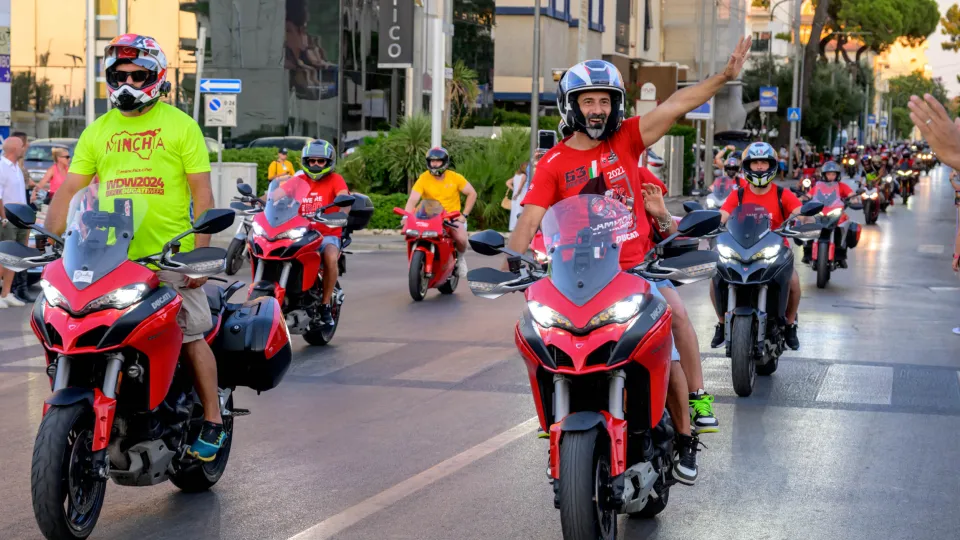 La parata del World Ducati Week