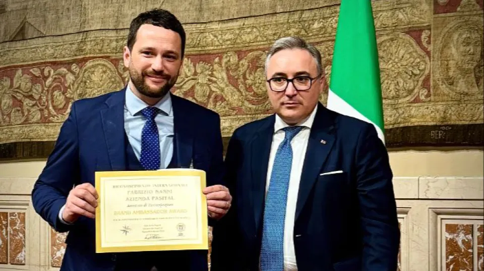 la premiazione alla Camera dell'imprenditore riminese