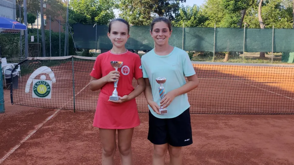 La premiazione del torneo Under 12 femminile al Ct Venustas