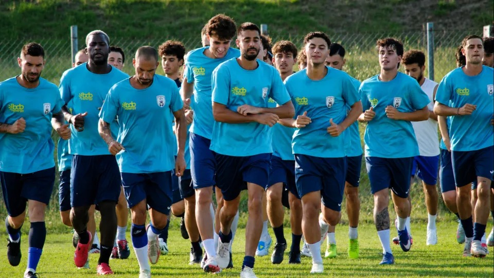 La prima squadra del Misano durante un allenamento