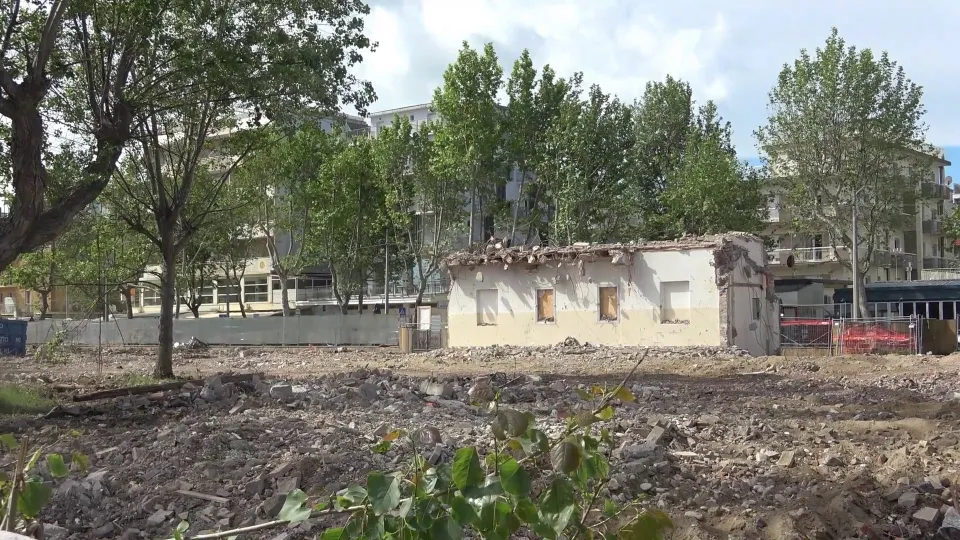 la situazione nell'area della ex colonia Enel (11 maggio)