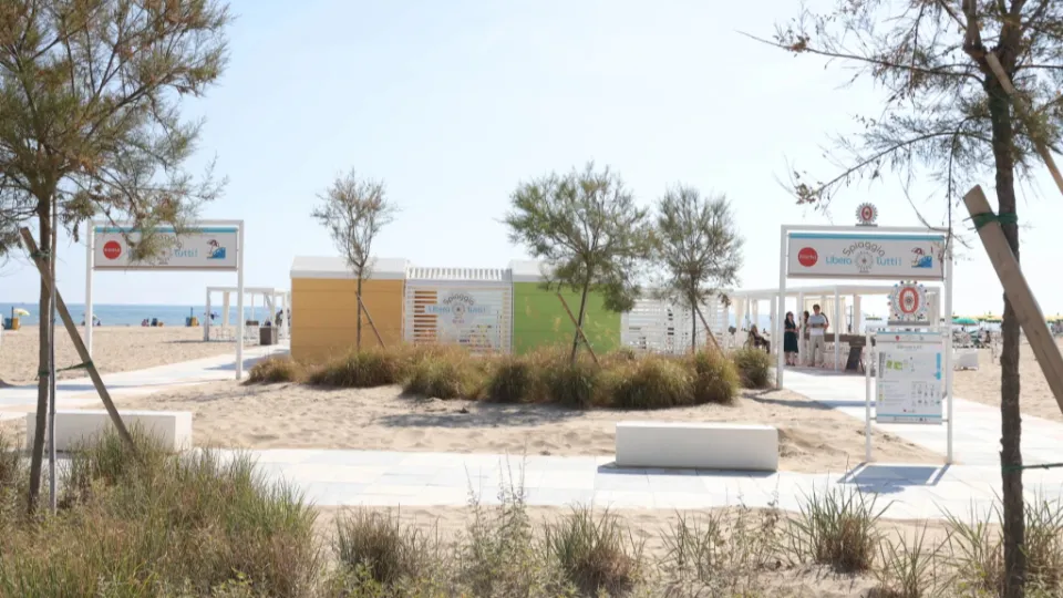 la spiaggia Libera Tutti