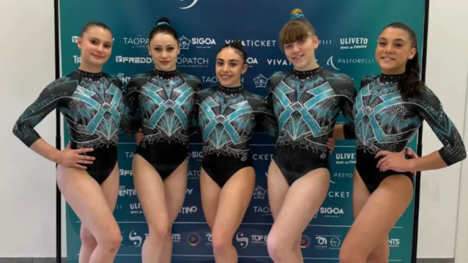 La squadra della Ginnastica Riccione Academy a Terni