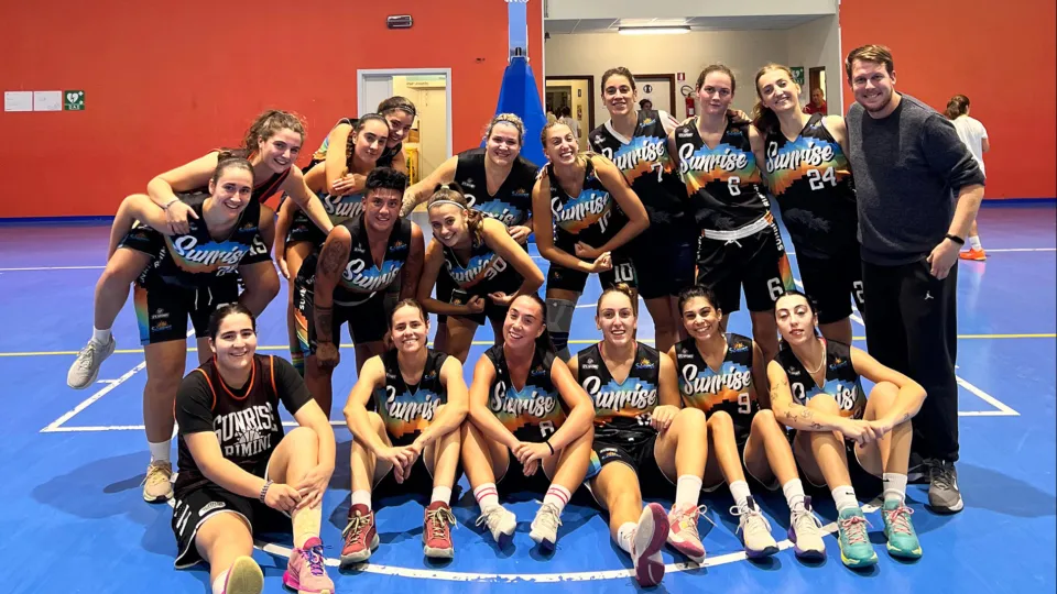 La squadra femminile del Sunrise Basket Rimini