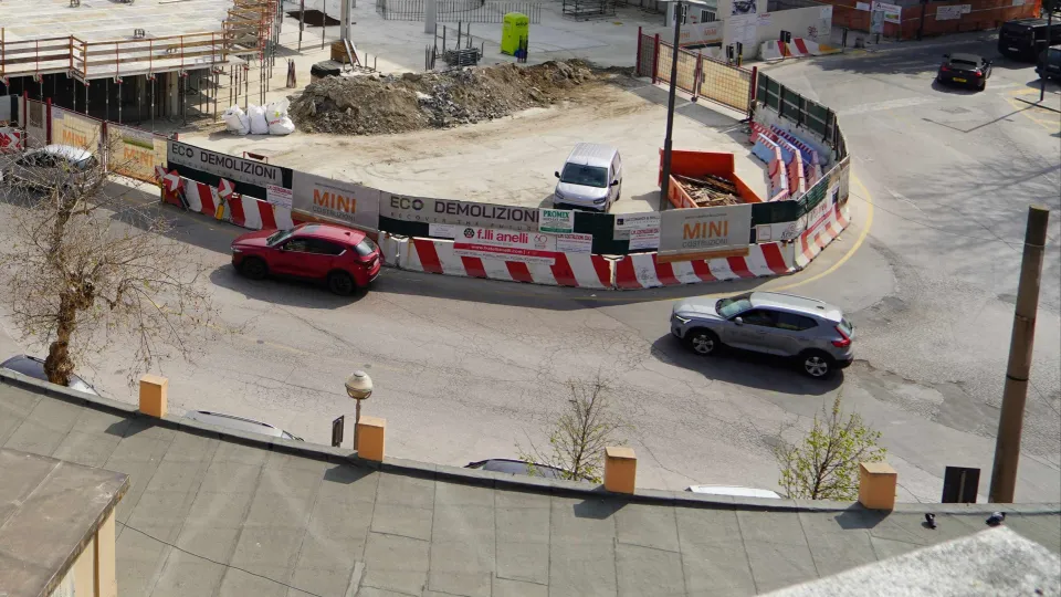 l'area dove dovrebbe essere realizzata la rotatoria provvisoria