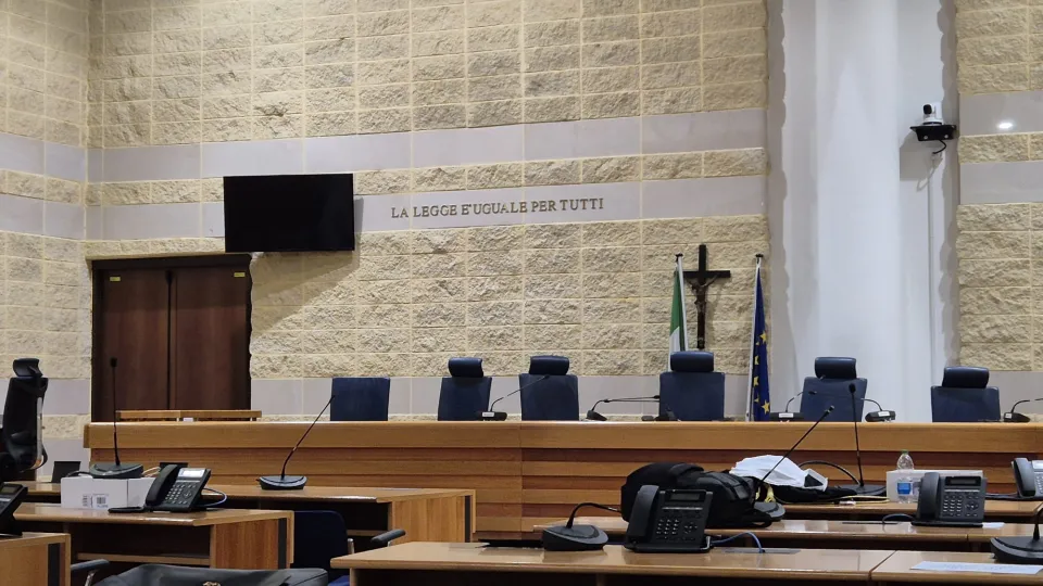 L'aula del tribunale di Rimini