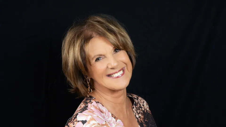 Lella Costa