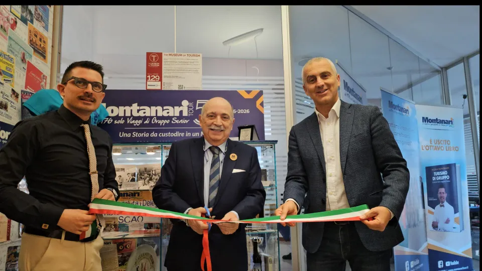 l'inaugurazione col sindaco della sala MoT alla Montanari Tour