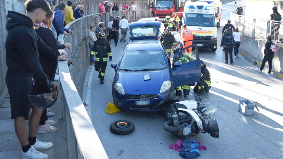 l'incidente in via Pertini a Bellaria (Adriapress)
