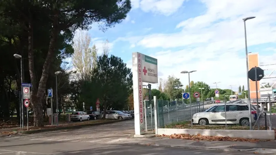 l'ingresso del PS di Riccione