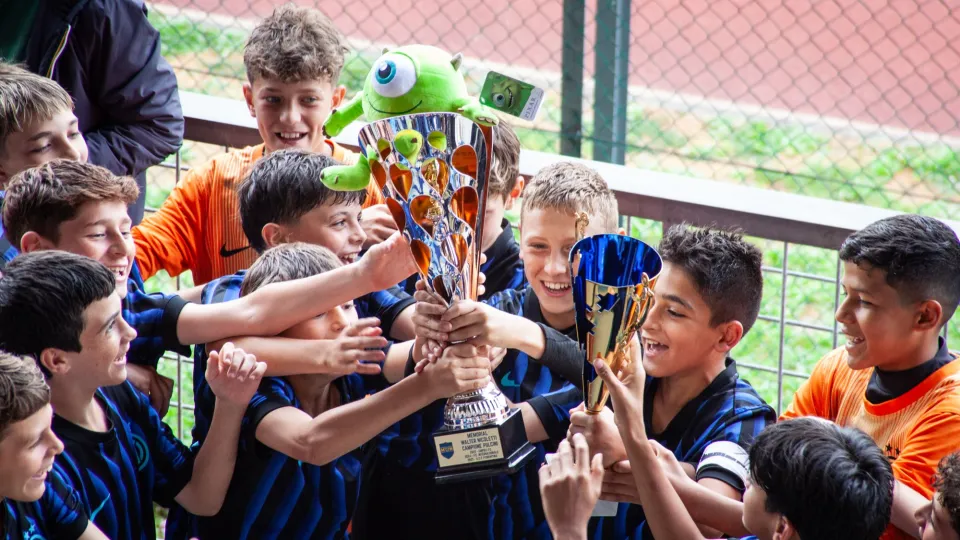 L'Inter solleva la coppa della categoria Esordienti
