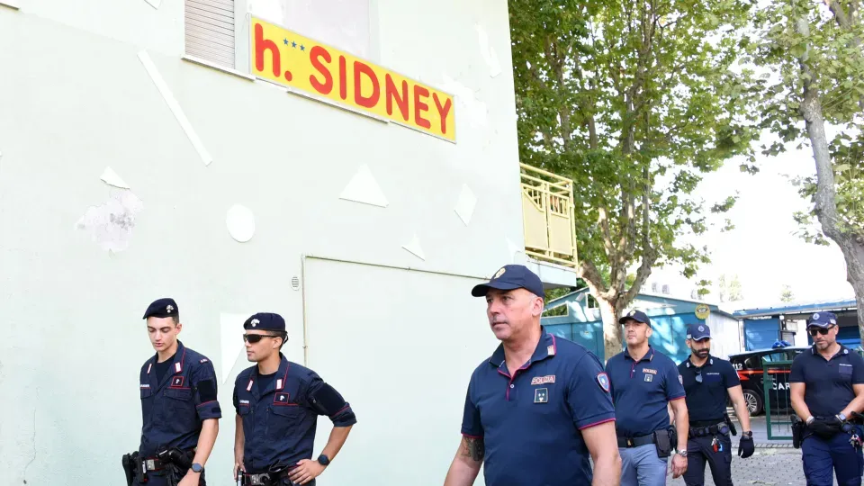 l'intervento all'Hotel Sidney (@Adriapress)