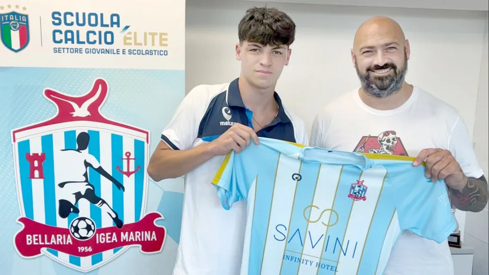 Matteo Morelli insieme al DS Emiliano Vitiello
