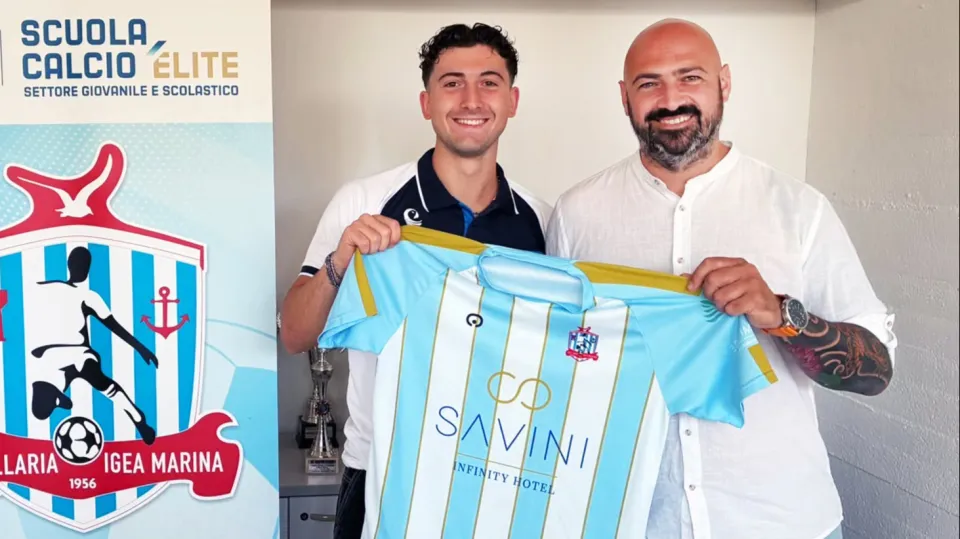 Mattia Giunchi insieme al DS Emiliano Vitiello