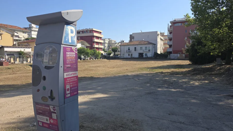 parcheggio ex Sirenella