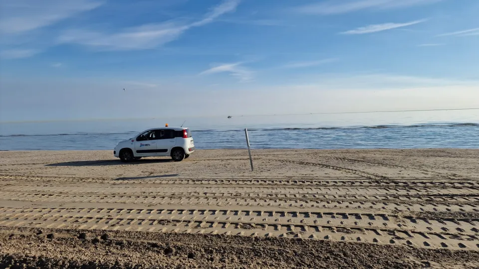 pulizia della spiaggia