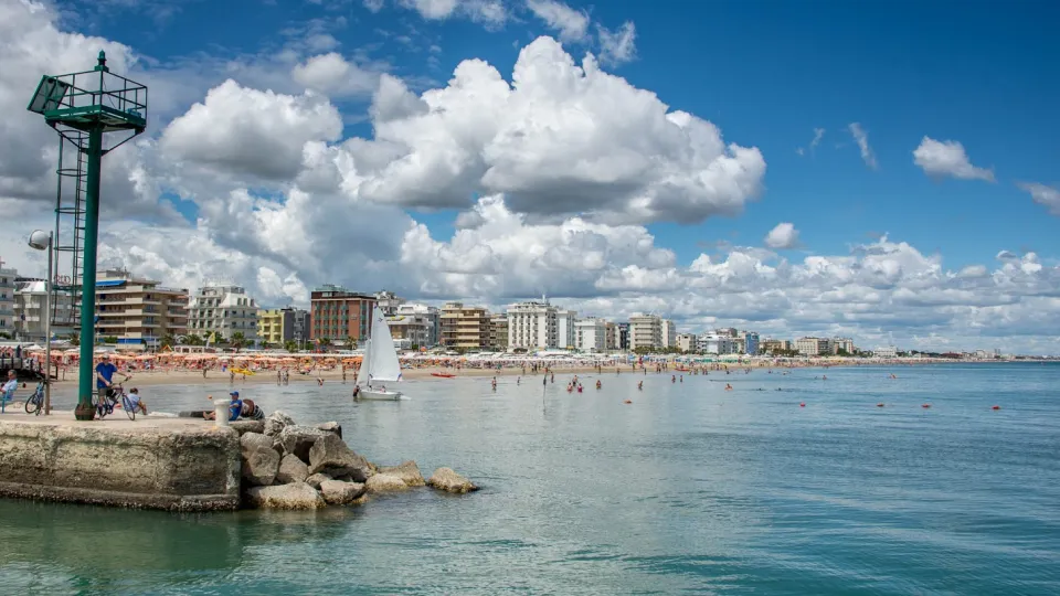Riccione, porto, molo, mare
