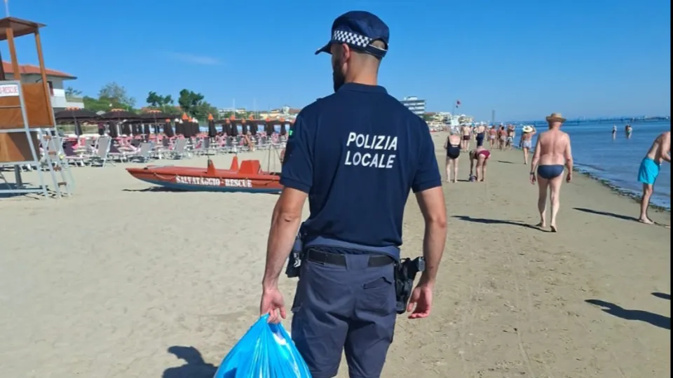 sequestri in spiaggia