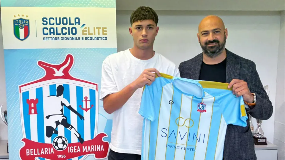 Thomas Zamagni insieme al DS Vitiello