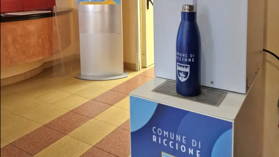 un erogatore in municipio