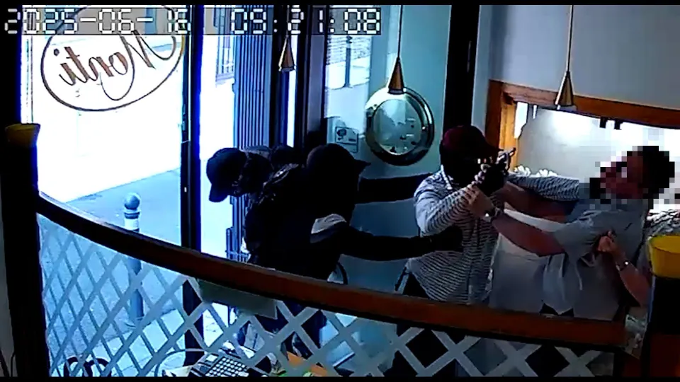 Un frame della tentata rapina ripreso dalla videosorveglianza
