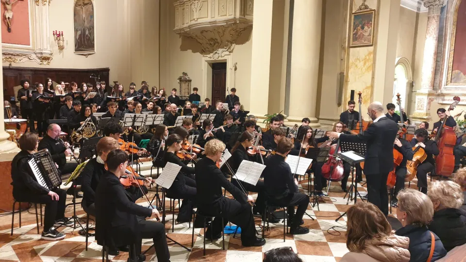 Un momento del concerto di Eyos