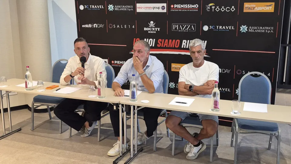 Un momento della conferenza stampa