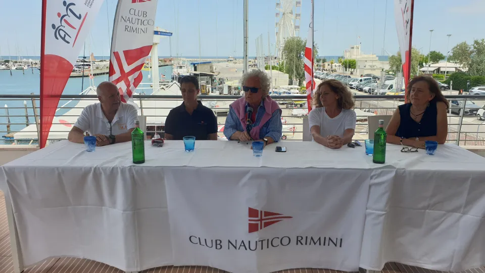 Un momento della conferenza stampa